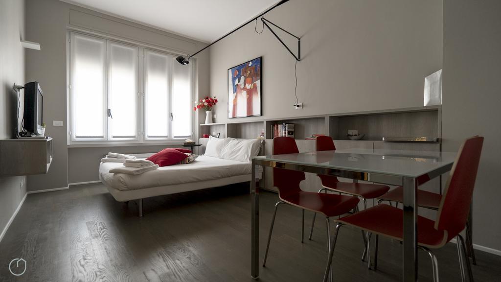 Italianway-Settembrini Apartment Milan Ruang foto