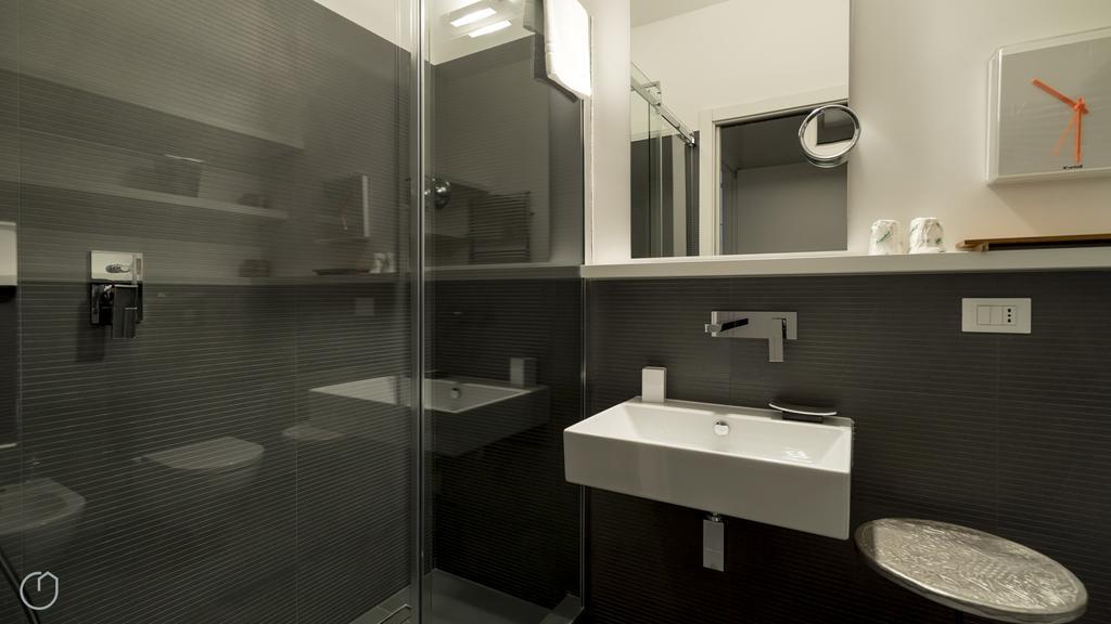 Italianway-Settembrini Apartment Milan Ruang foto